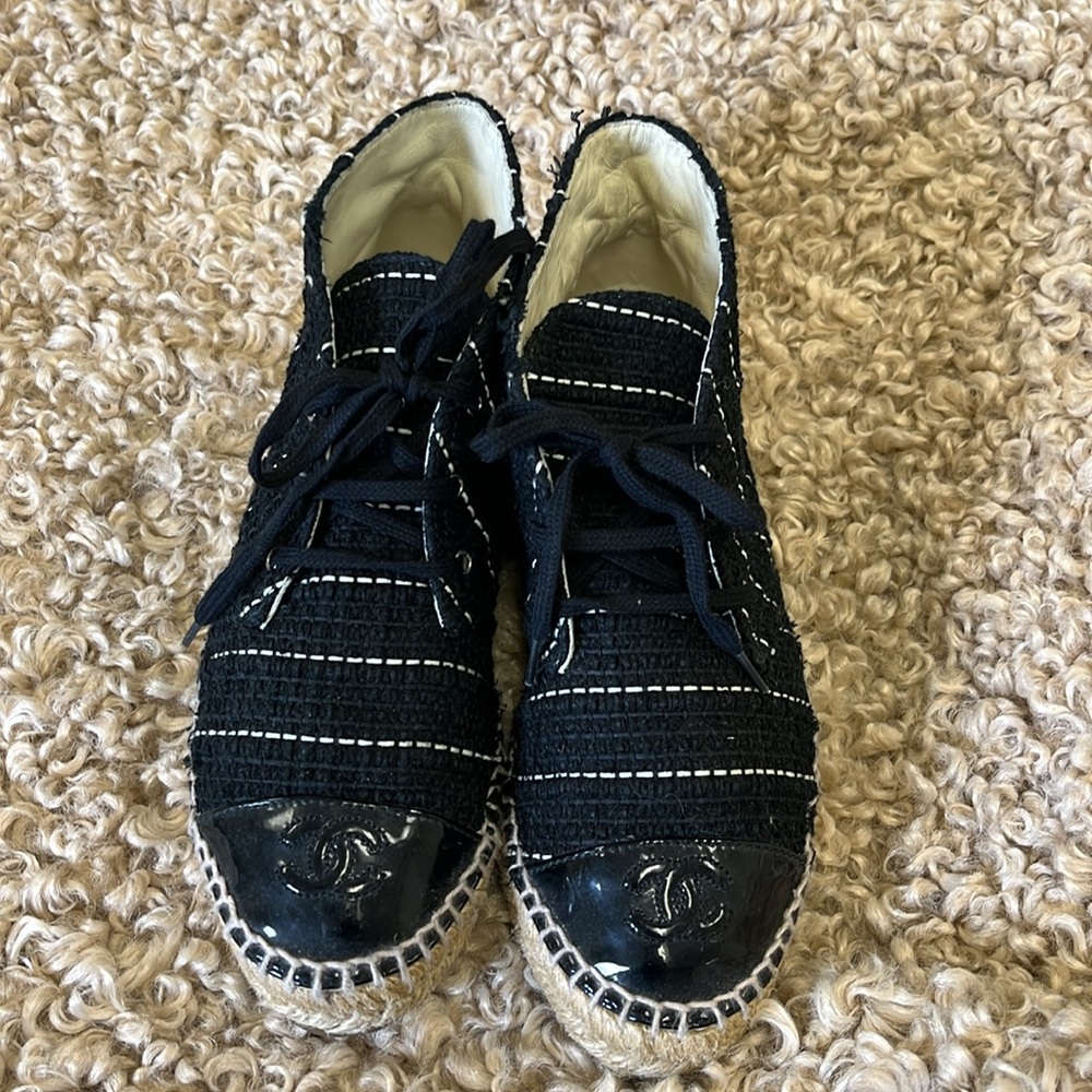 Chanel cc logo high top espadrilles black tweed